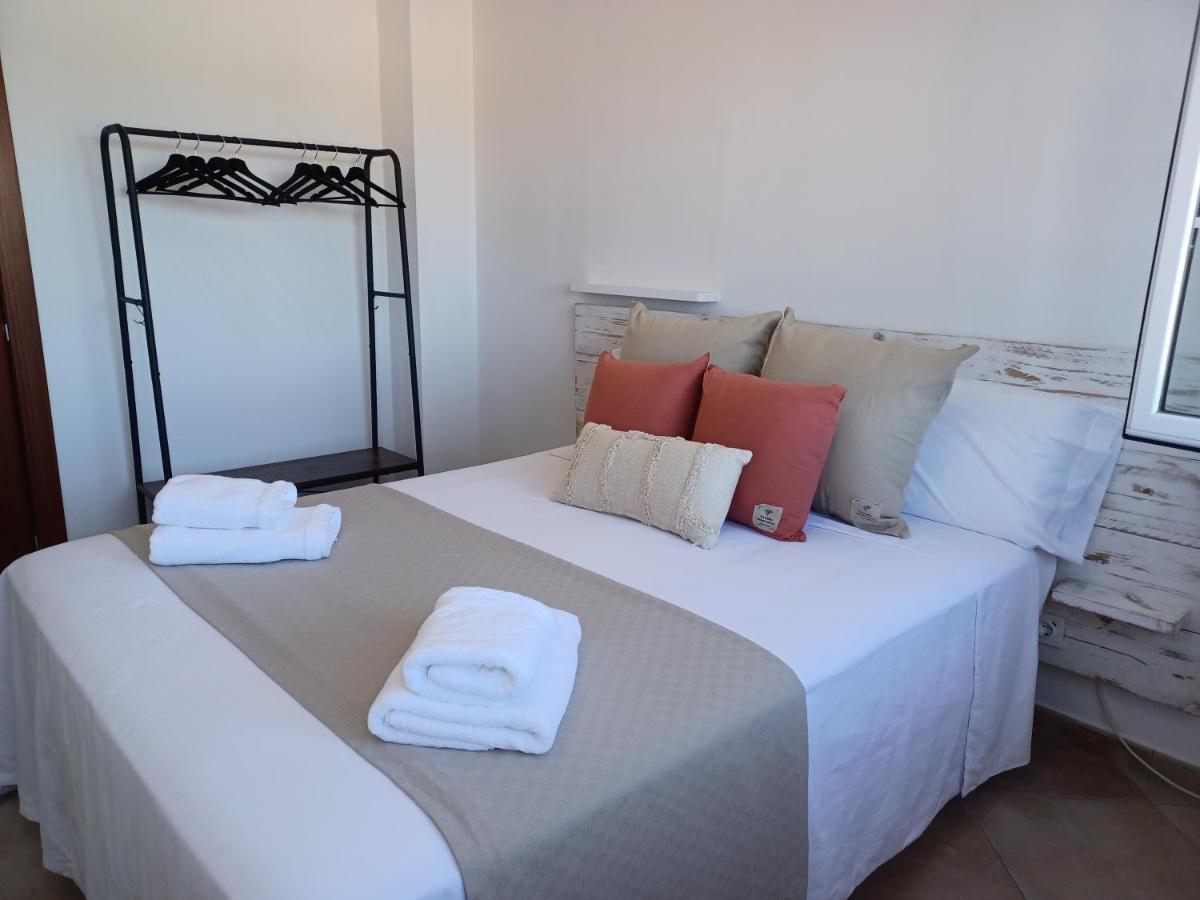 Villa Piscina De Sal Barbacoa Wifi, Parking Gratis, 3 Min Pga Casa El Roble Gerona Exterior foto
