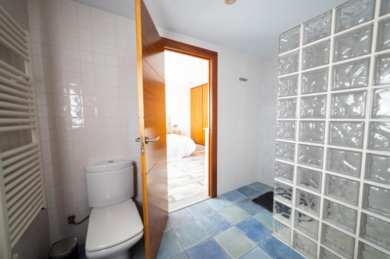 Villa Piscina De Sal Barbacoa Wifi, Parking Gratis, 3 Min Pga Casa El Roble Gerona Exterior foto